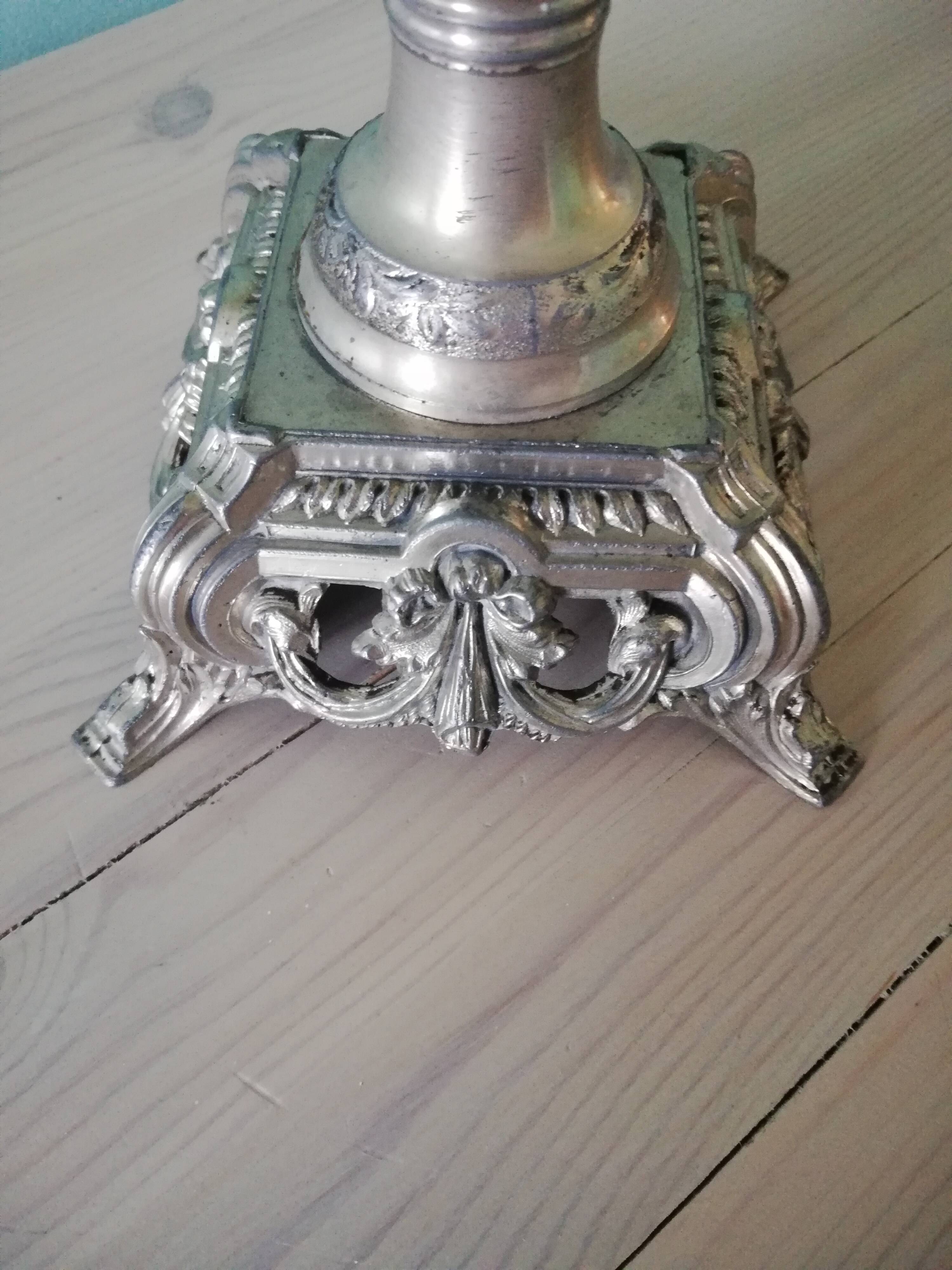 Lampe à pétrole très ancienne (verre style J.T. Legras)