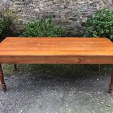 Table de ferme ancienne de style Louis Philippe en cerisier massif avec ses 2 allonges.