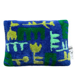 Wool tufted cushion