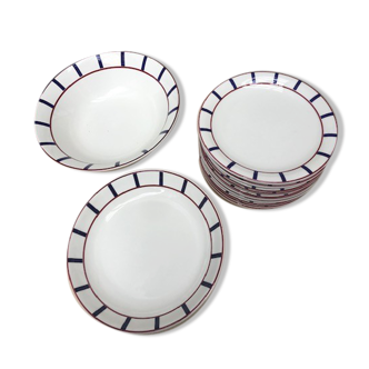 Salad bowl and dessert plates in Basque Country earthenware