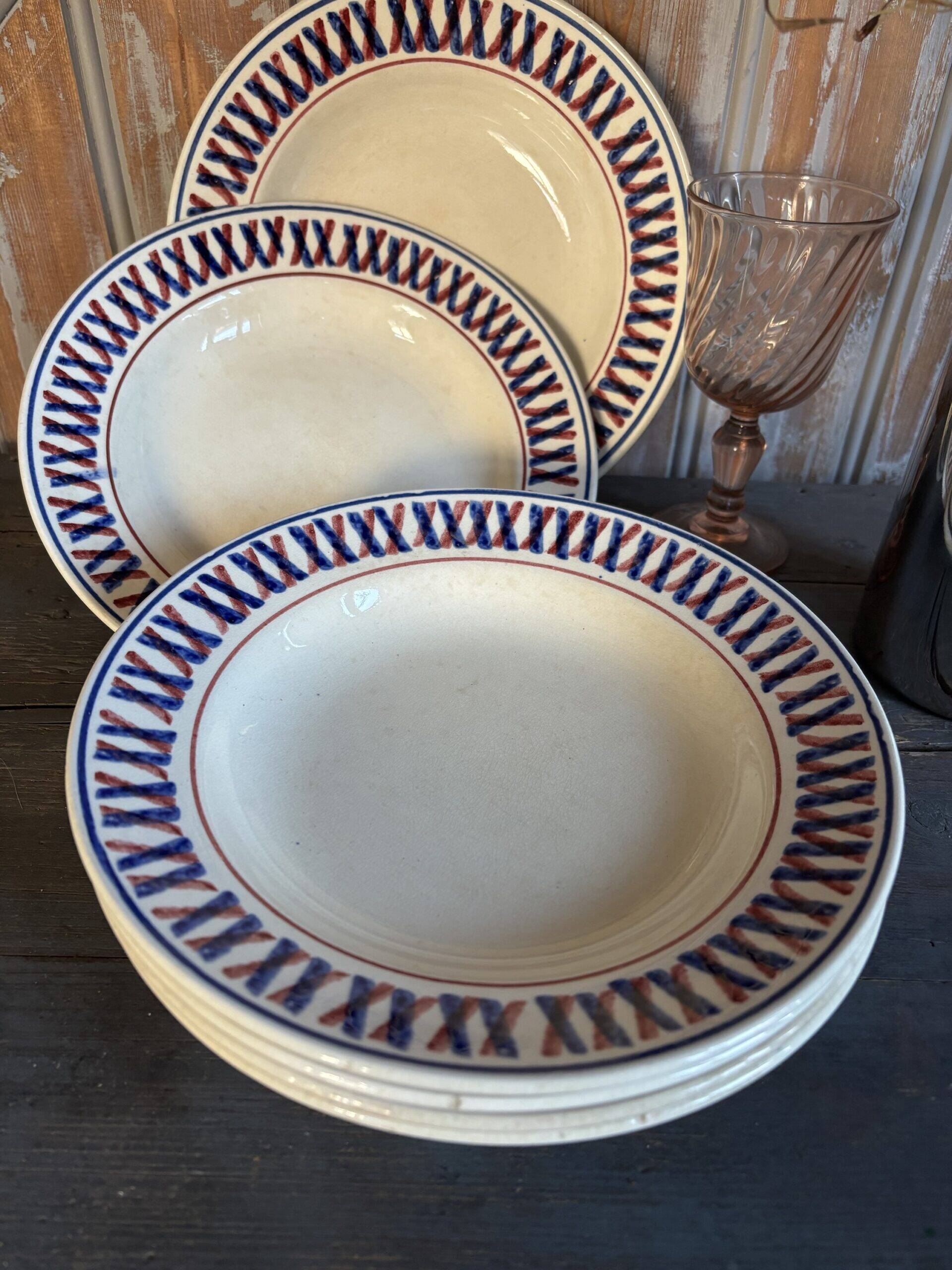 6 deep plates Saint-Amand 1930