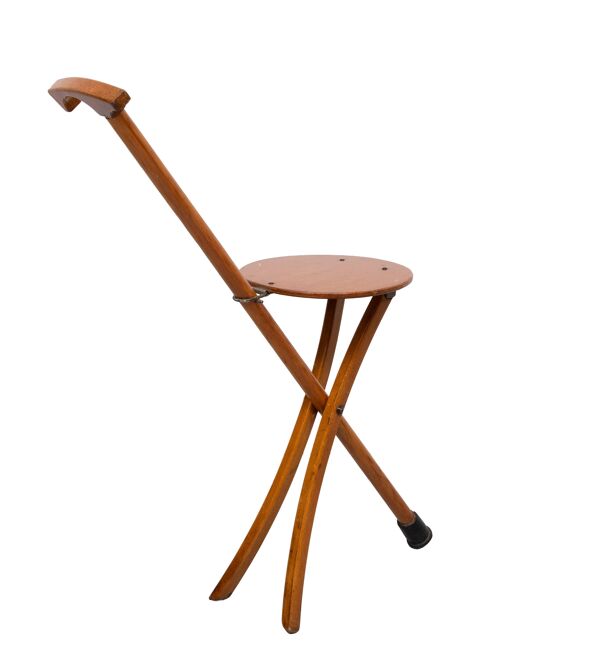 Chaise pliante finlandaise conçue pour les Jeux Olympiques d'été de 1952 à Helsinki