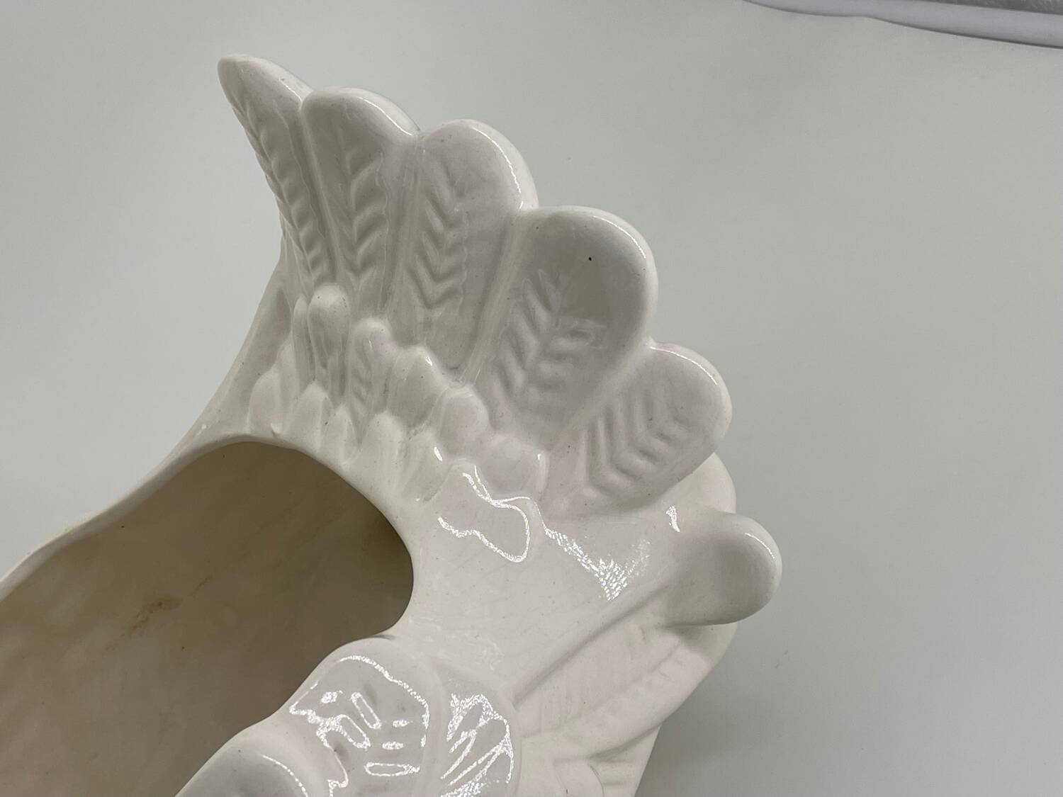 Large vintage white ceramic pot cover Pigeon