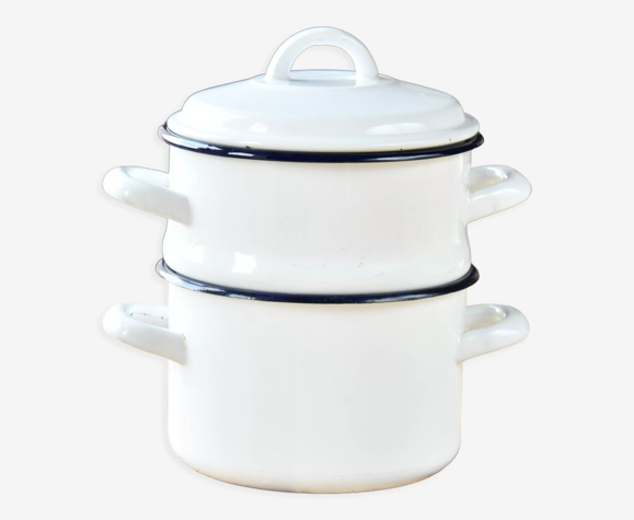 Enamelled steamer white