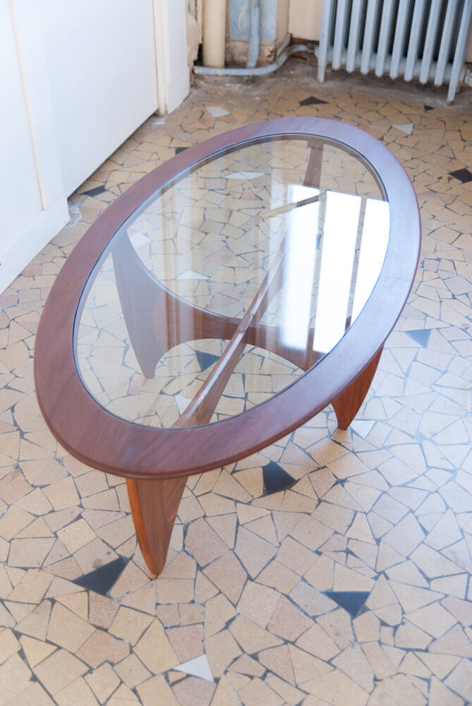 Astro Oval Coffee Table