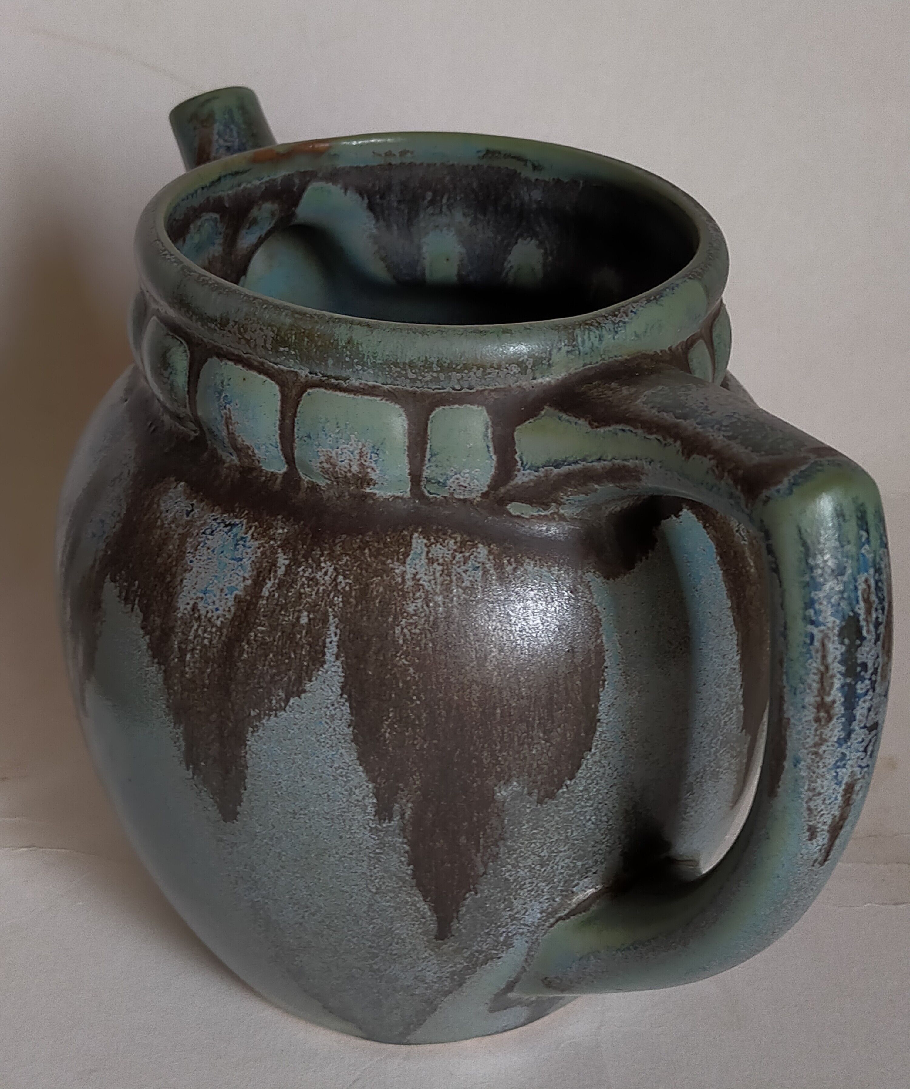Denbac art-deco pitcher in flammé sandstone