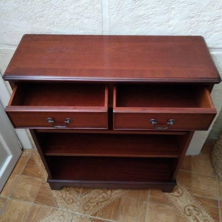 Side cabinet with two drawers