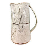 Cracked jug