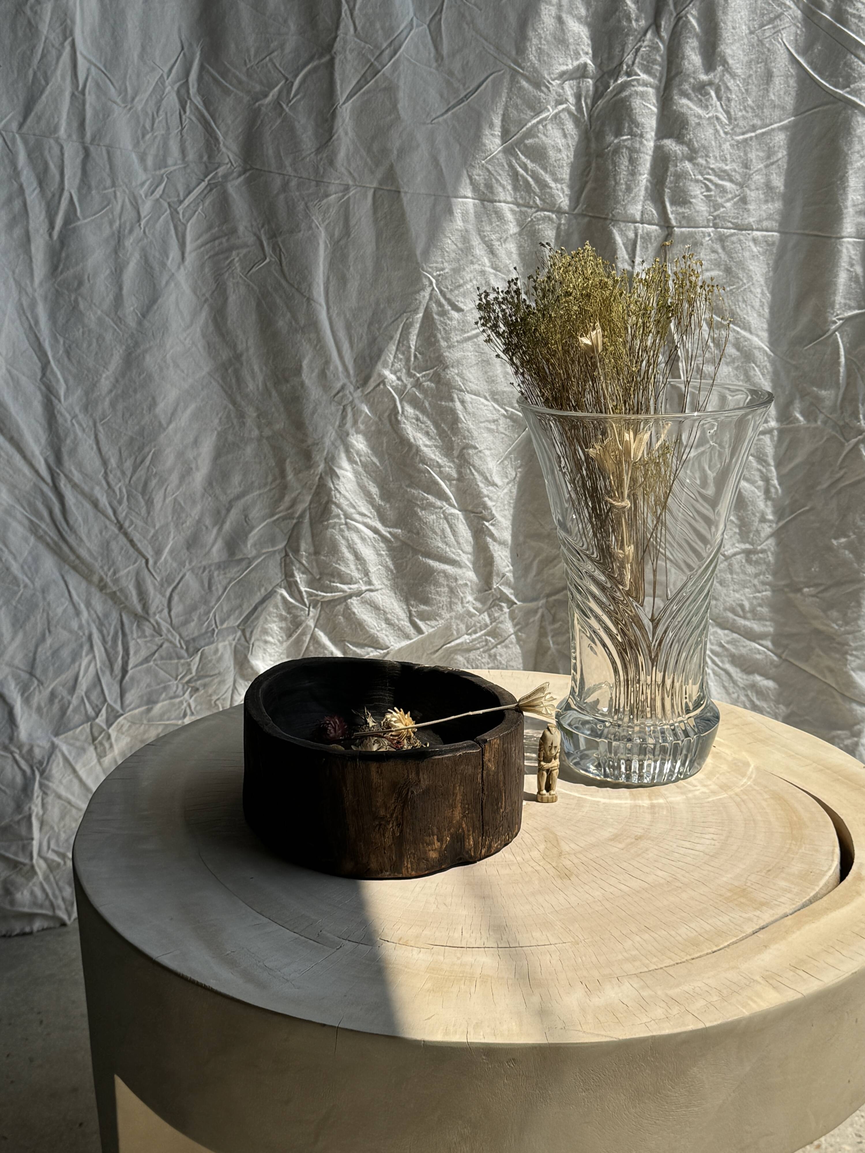 Large geometric glass vase H30