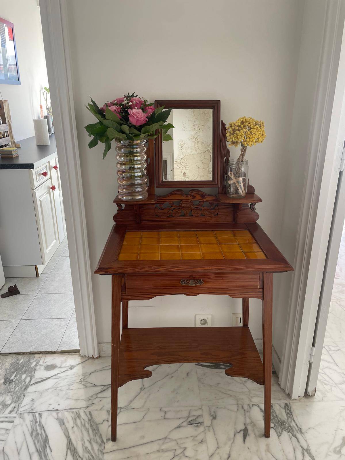 Pretty dressing table in yellow earthenware and wood - Art Nouveau style