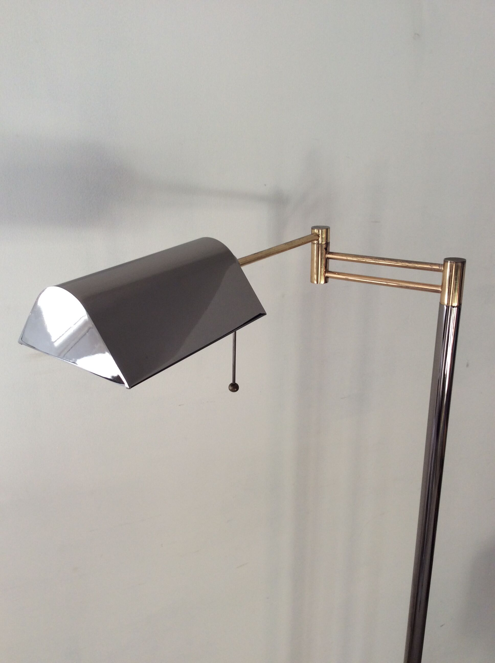 E-reader floor lamp from the 70s and 80s