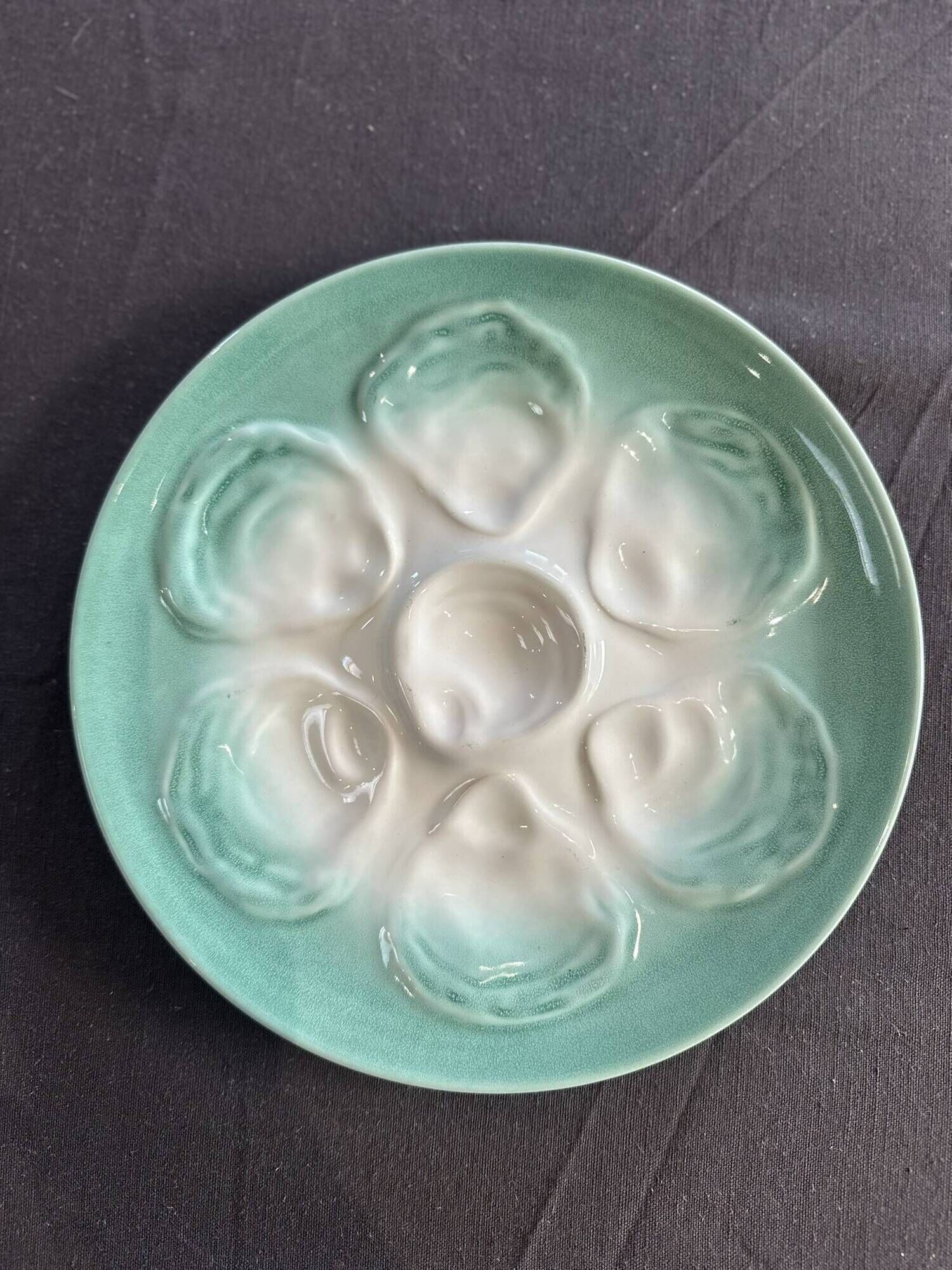 Niderviller sea-green earthenware oyster plates, set of 10 + dish