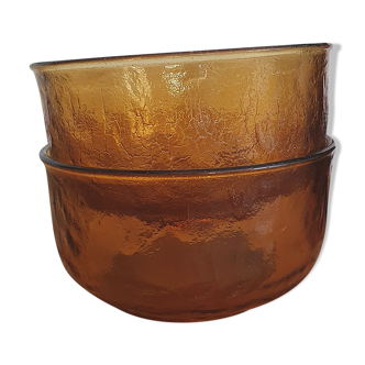 2 glass ramekins