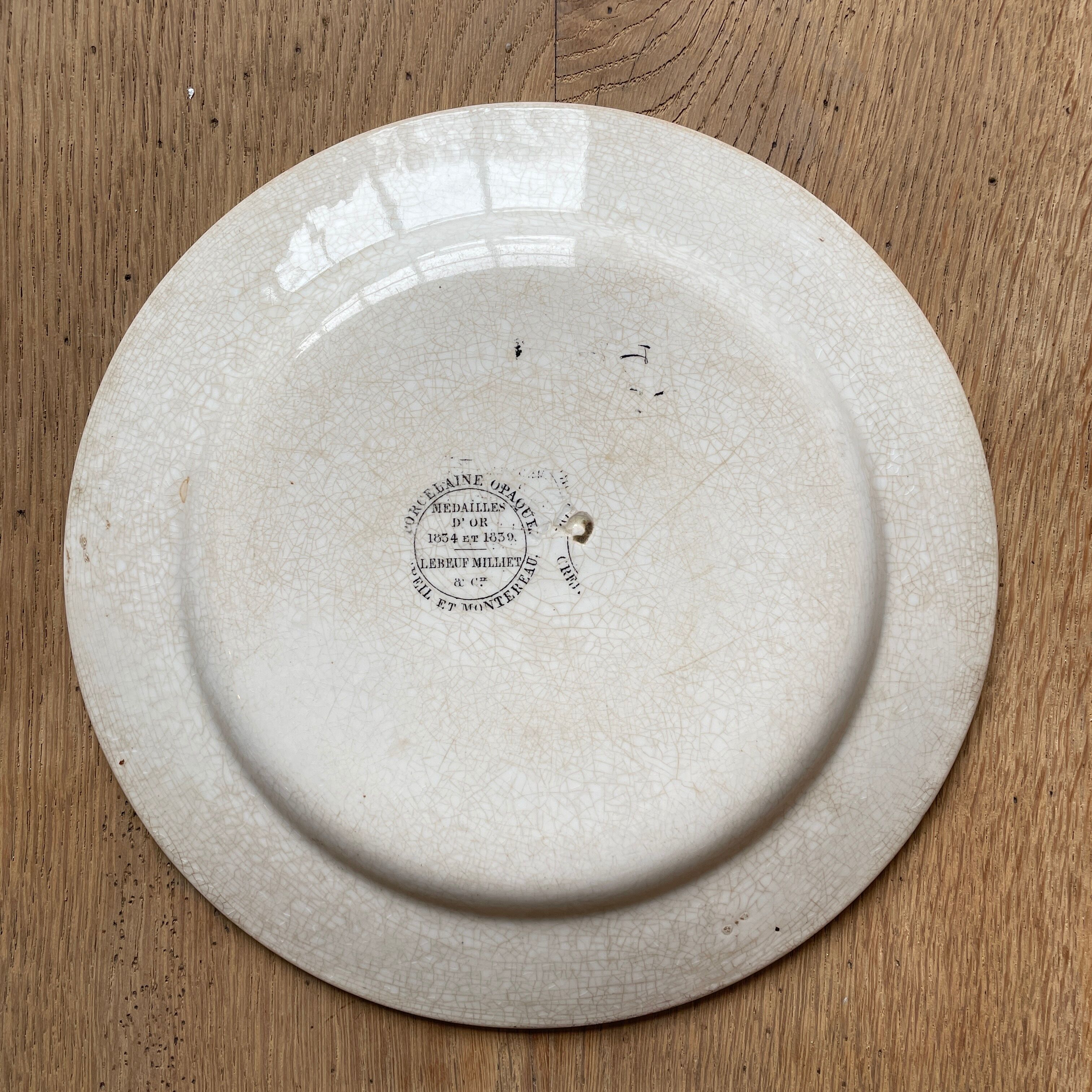Old decorative plate Creil & Montereau "rabbit"