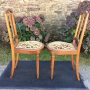 Snowshoe chairs (duo) upholstered louis XVI style of period 1920 in walnut.