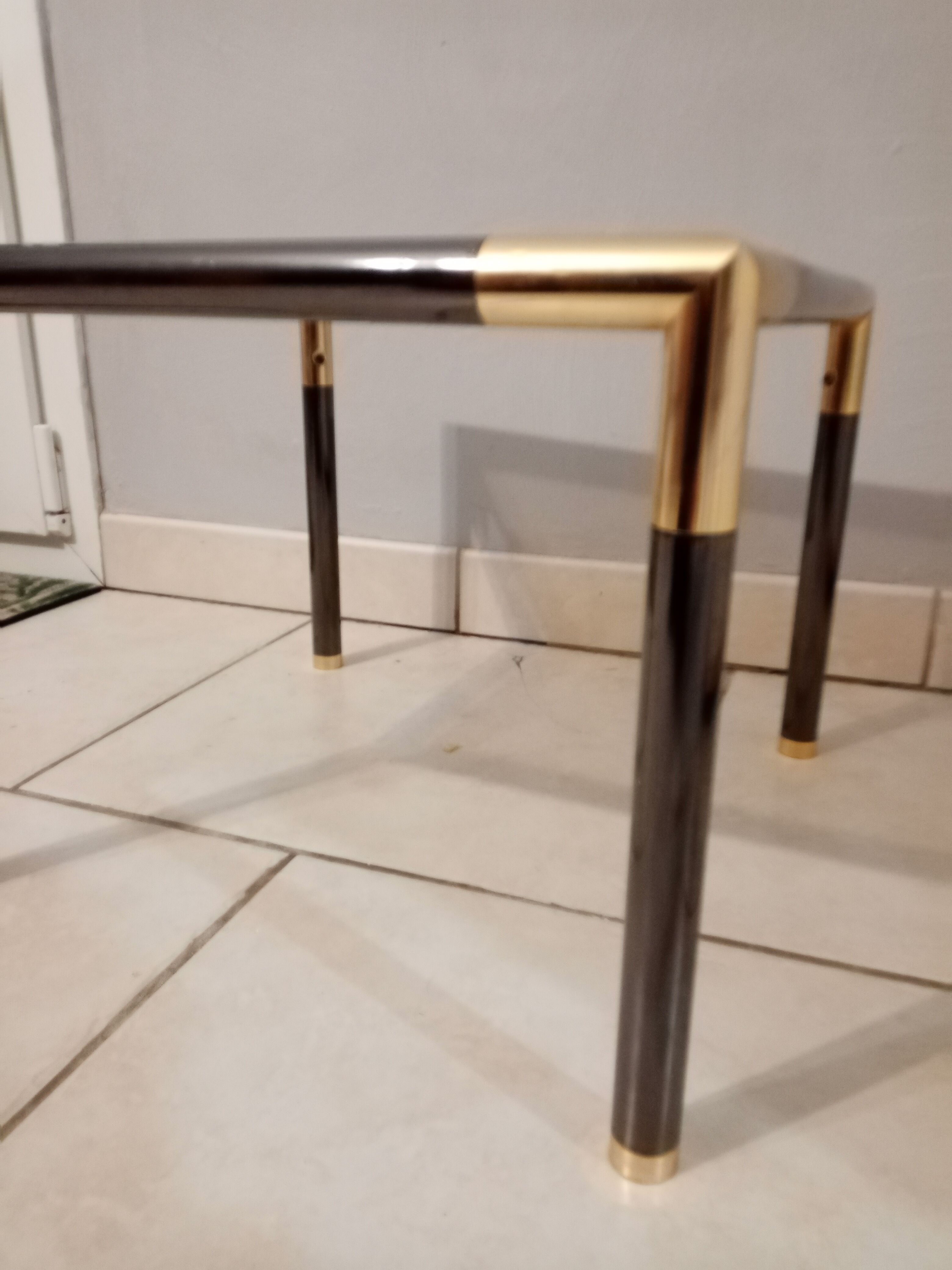 Vintage sofa end Italian design 70-80s side table
