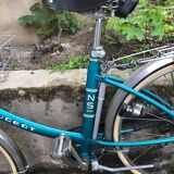 Vintage bike blue green woman brand Peugeot 70s