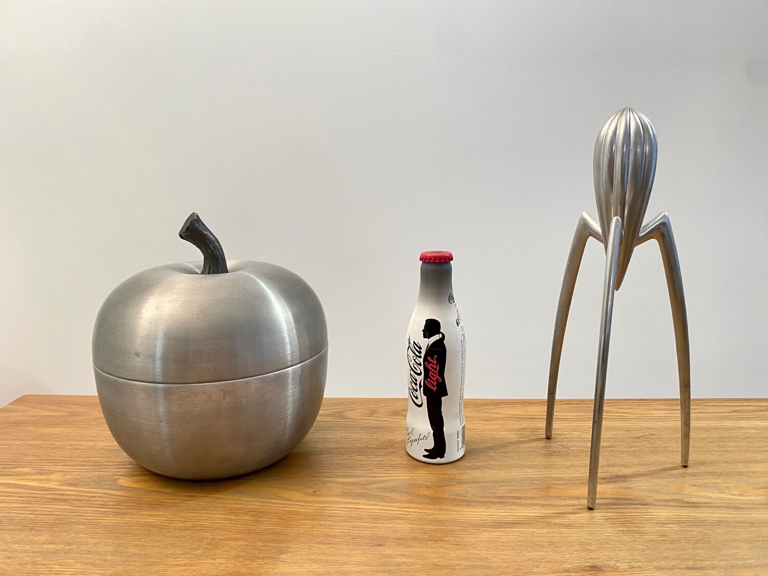 Vintage giant apple ice cube bucket from the 70s