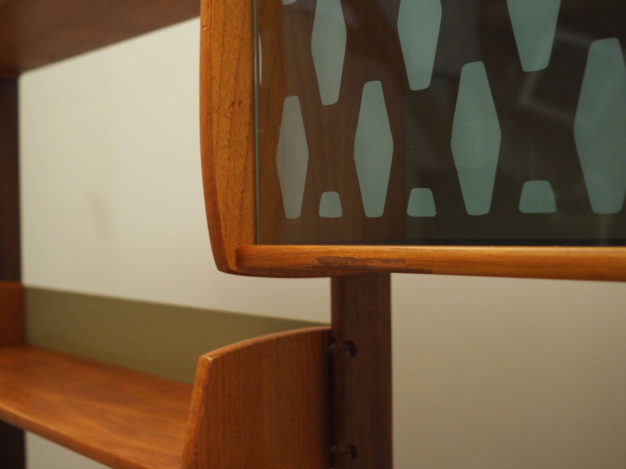 Teak bookshelf, Norwegian design, 1960s, produced by Blindheim Mobelf.