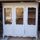 Small renovated beech bookshelf