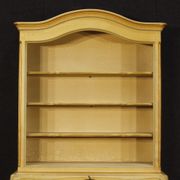 Lacquered Venetian buffet painted and gilded