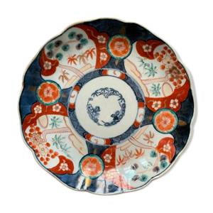 Assiette en porcelaine