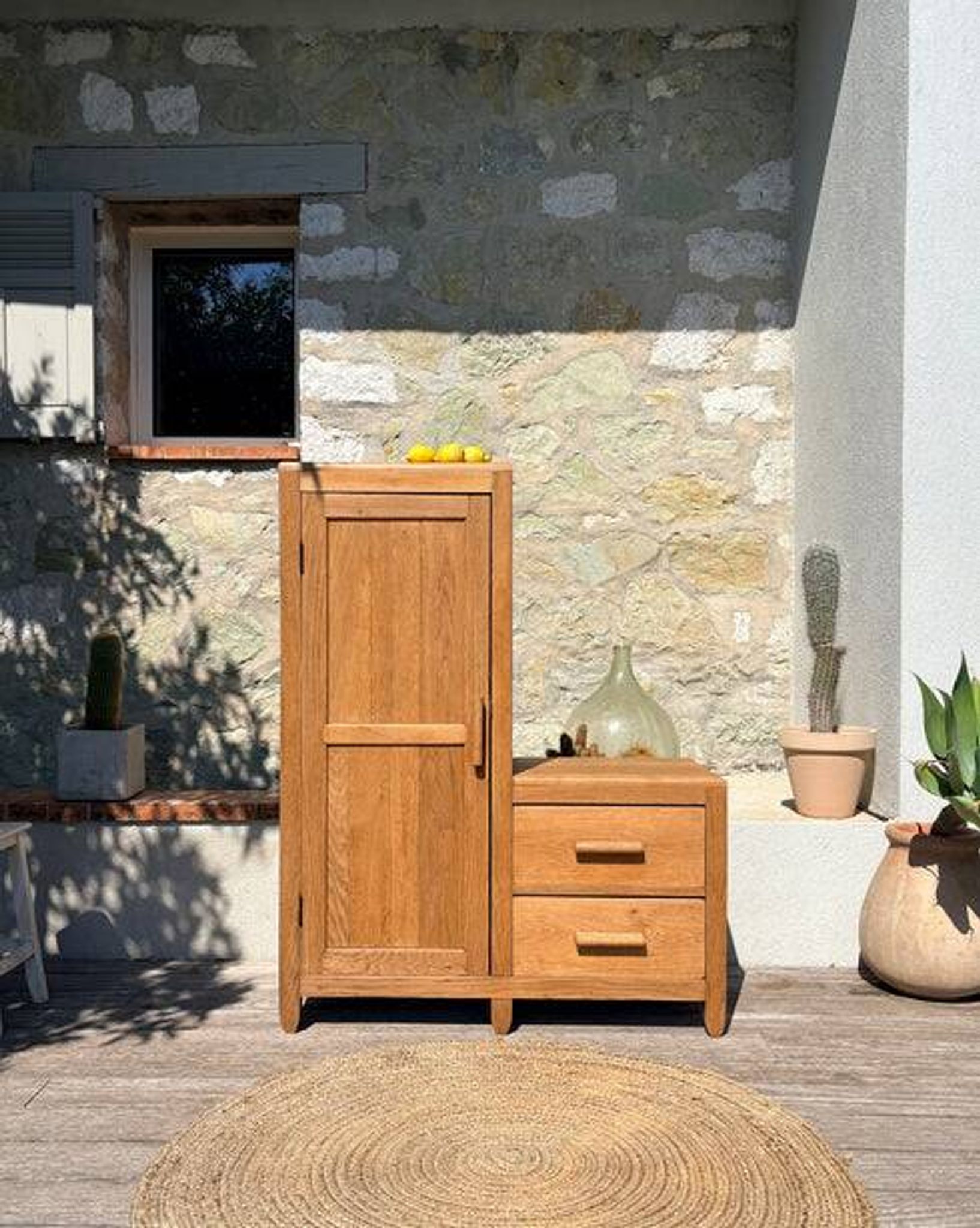 Small asymmetrical wardrobe "Pénélope"