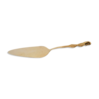 Gold-plated pie shovel