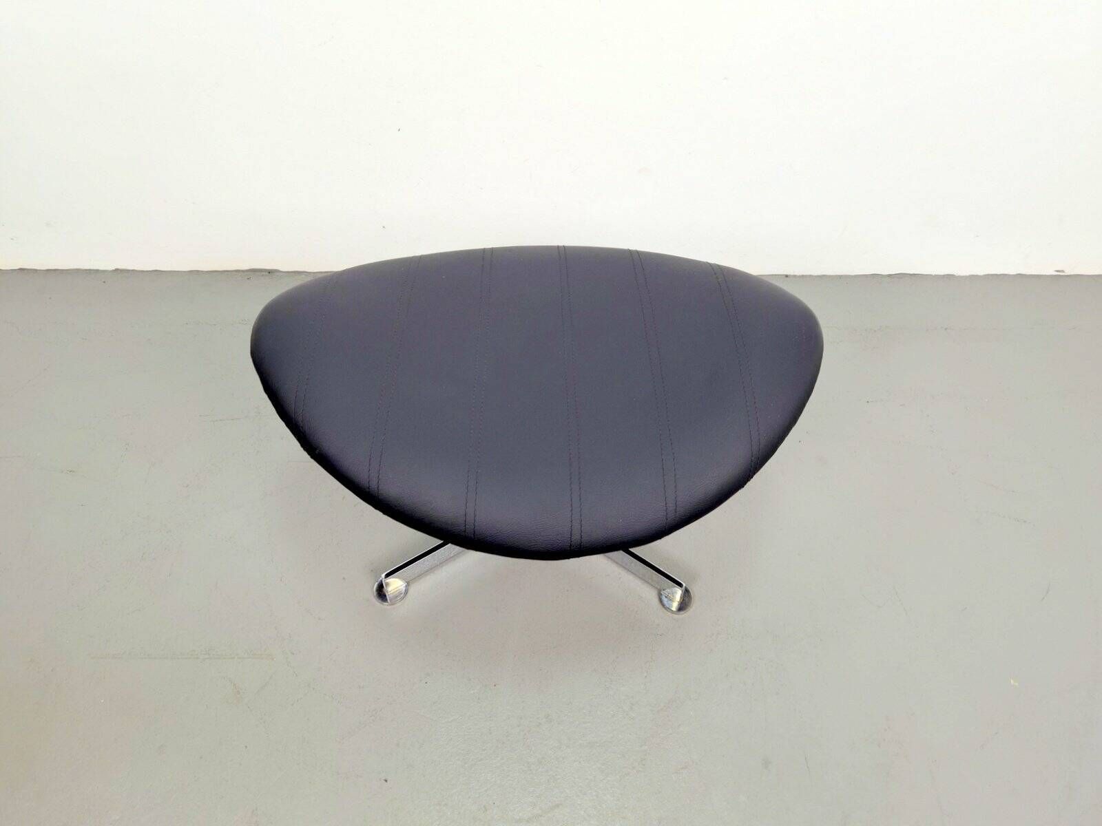 Vintage Lip Ottoman by Rudolf Wolf for Rohe Noordwolde, 1960s