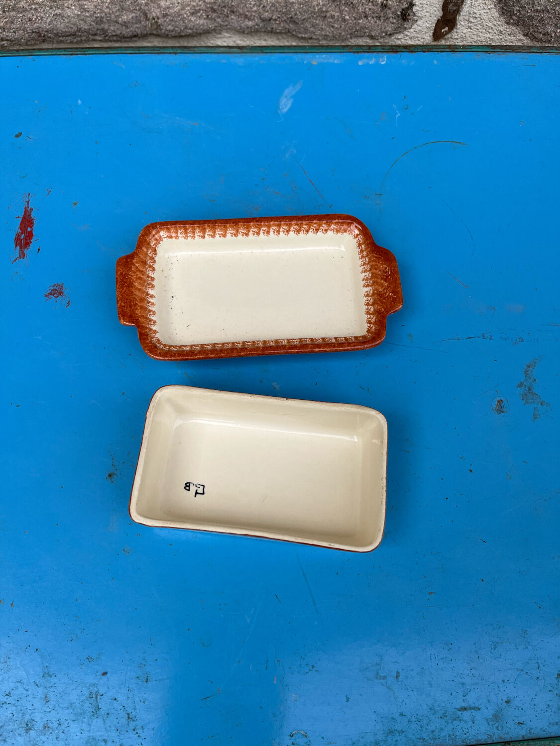 Butter dish Quimper