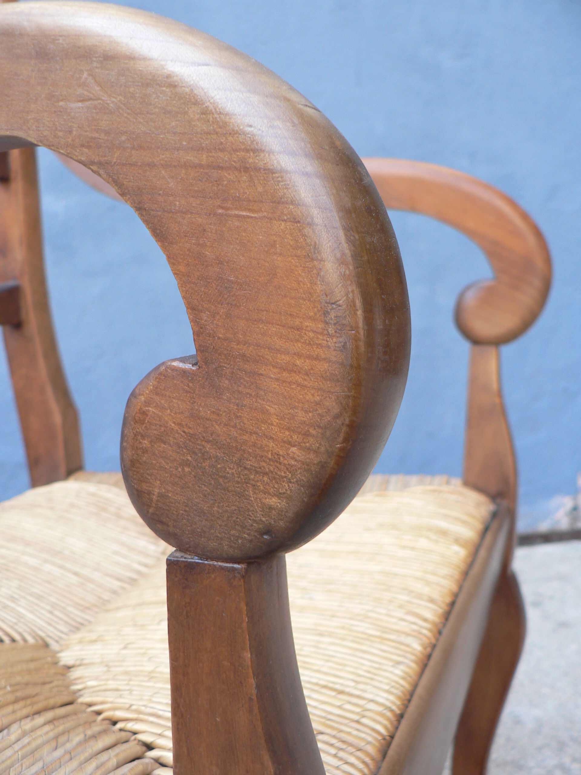 Straw provencal armchair