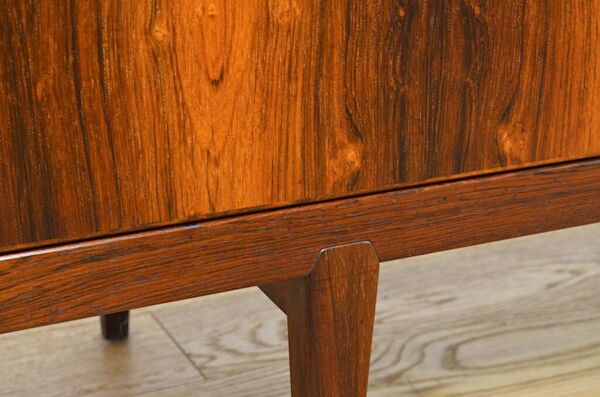 Enfilade danoise en palissandre de Rio par H. Rosengren Hansen 1960