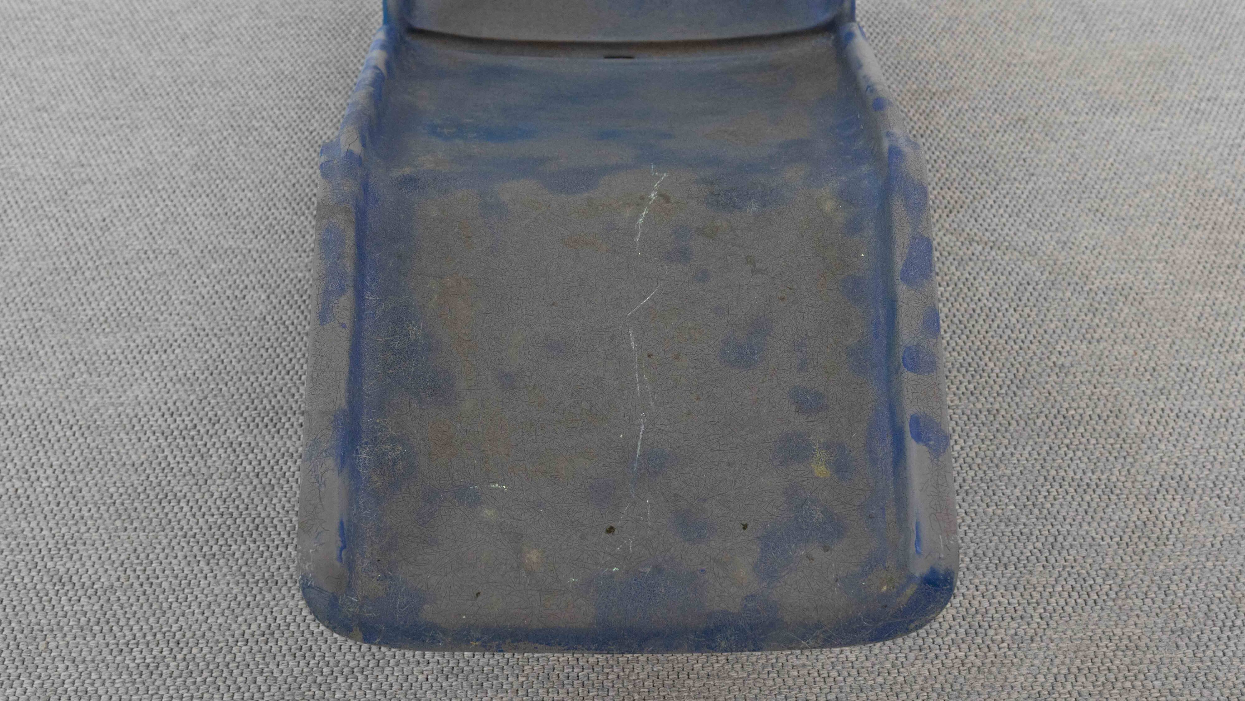 Model “serpentina”, designed in 1976 by burkhard vogtherr for rosenthal einrichtungen.