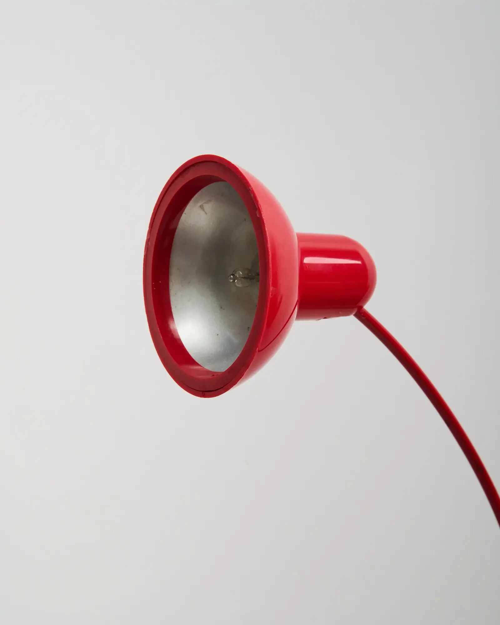 Memphis red desk lamp, 1970s