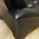 Black armchair, Italian design, 1980s, manufacture: Italy