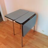 Table en formica pliante