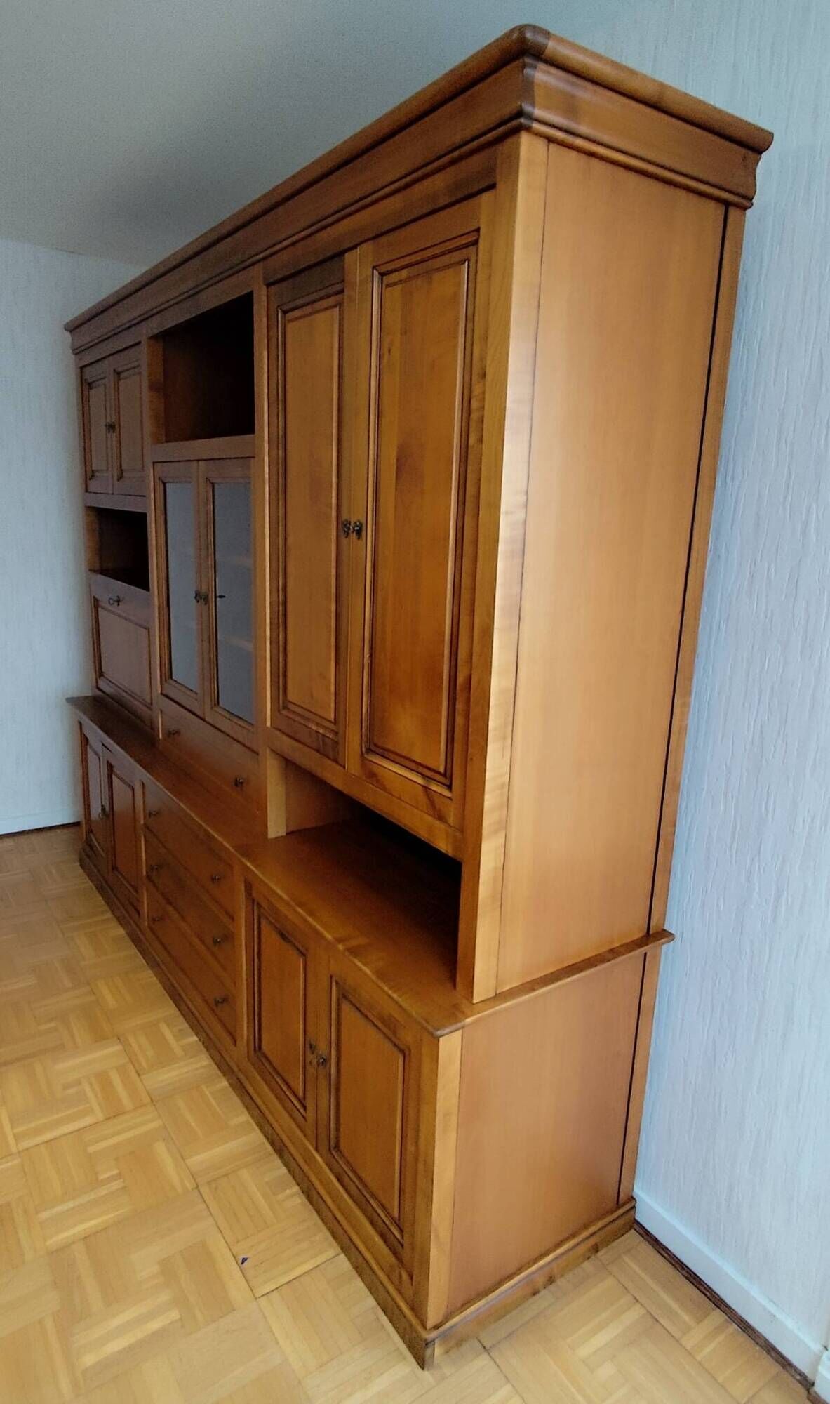 Cherry wood sideboard made by a master cabinetmaker - 1980