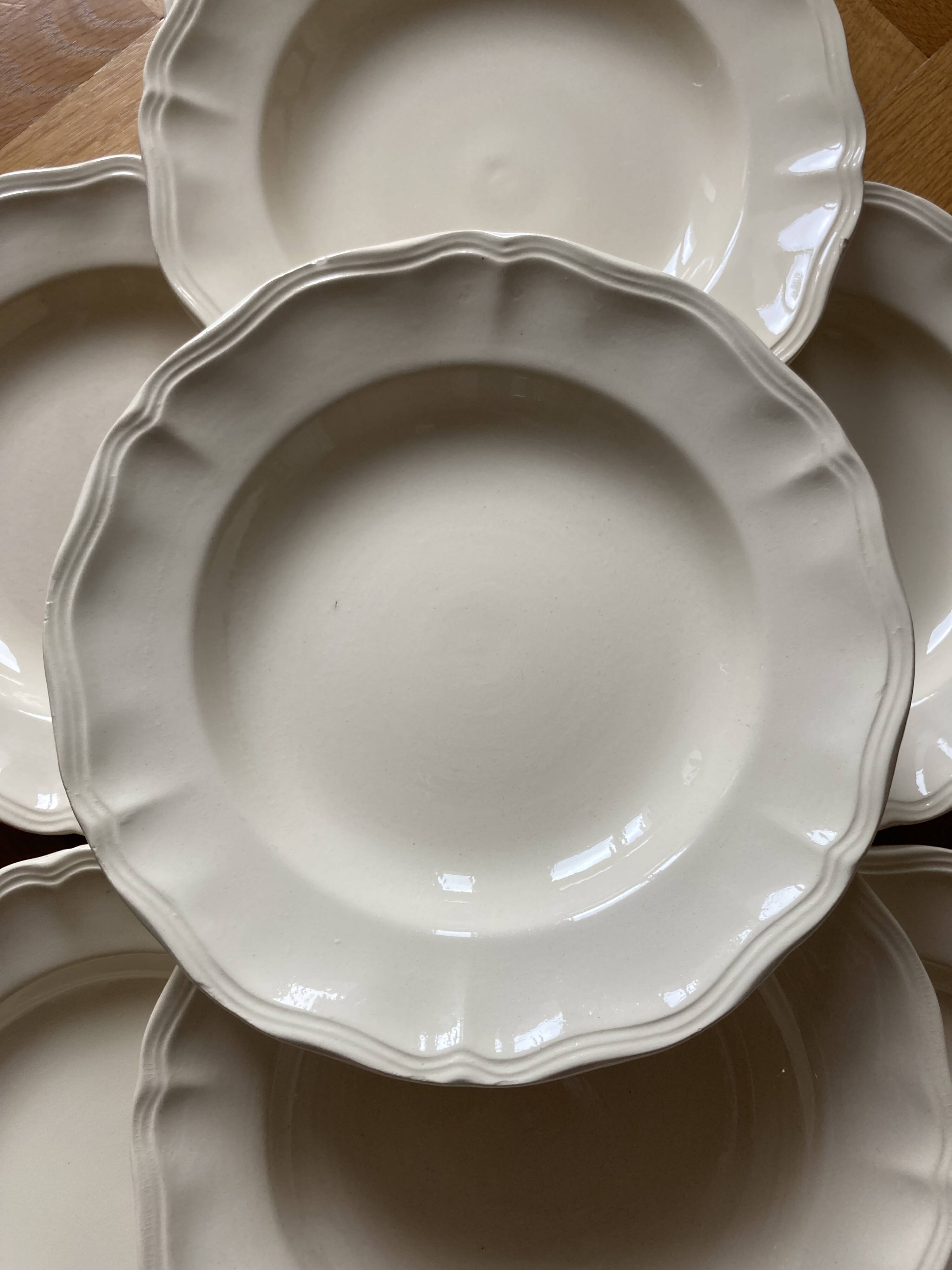 Set de 8 assiettes creuse "Ivoire à godrons" Digoin Sarreguemines