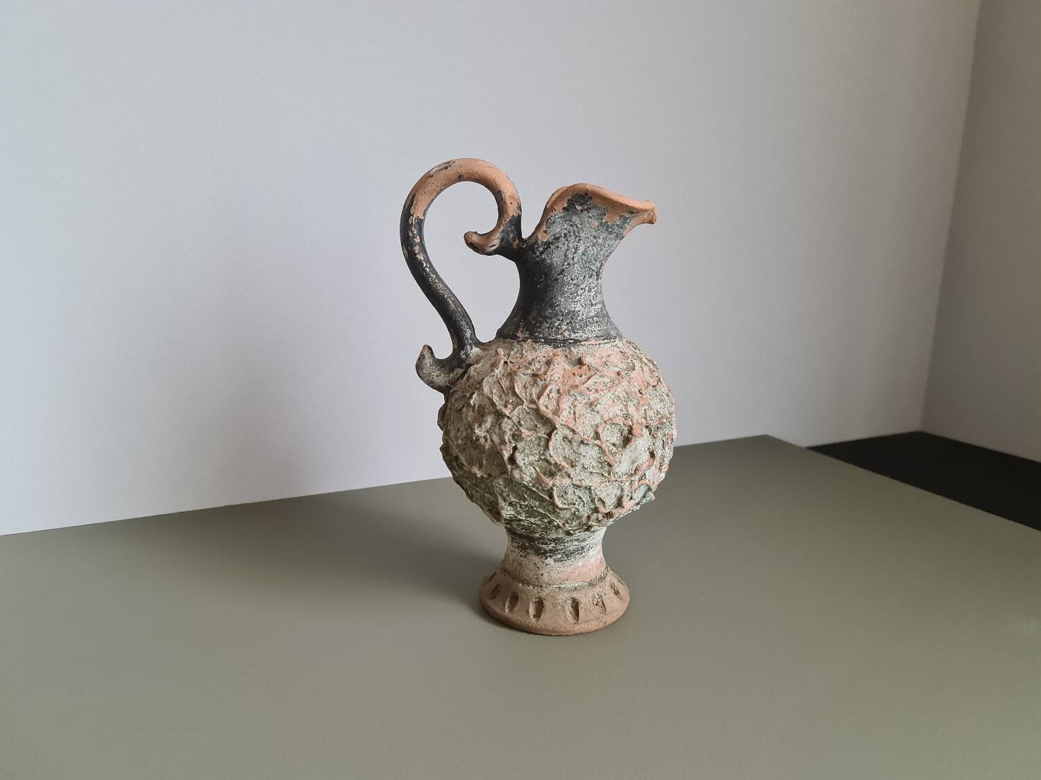 Brutalist terracotta pitcher vase signed / 1970 / ceramic / vintage