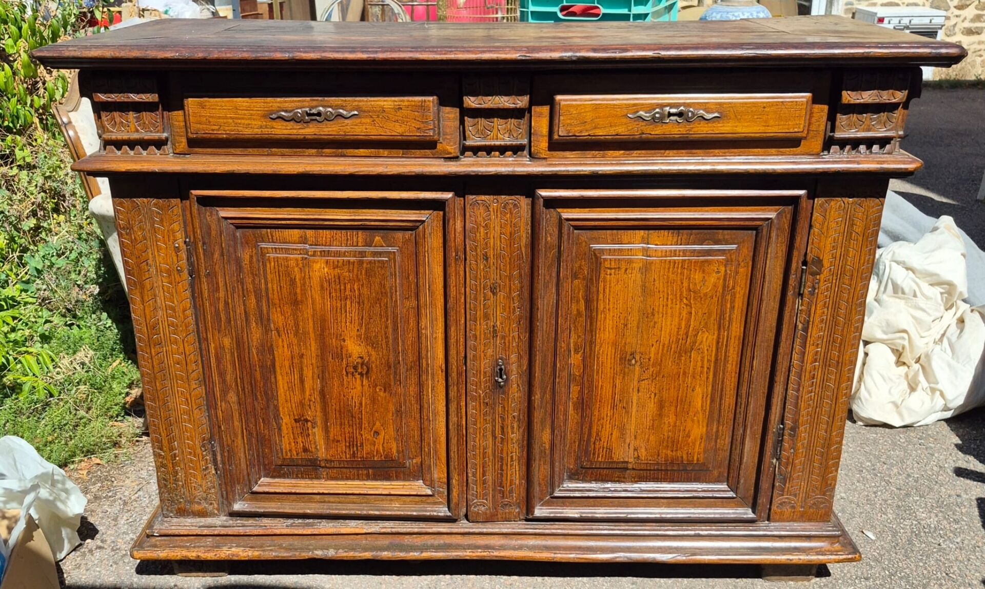 Buffet Louis XIII du XVIIIème signé