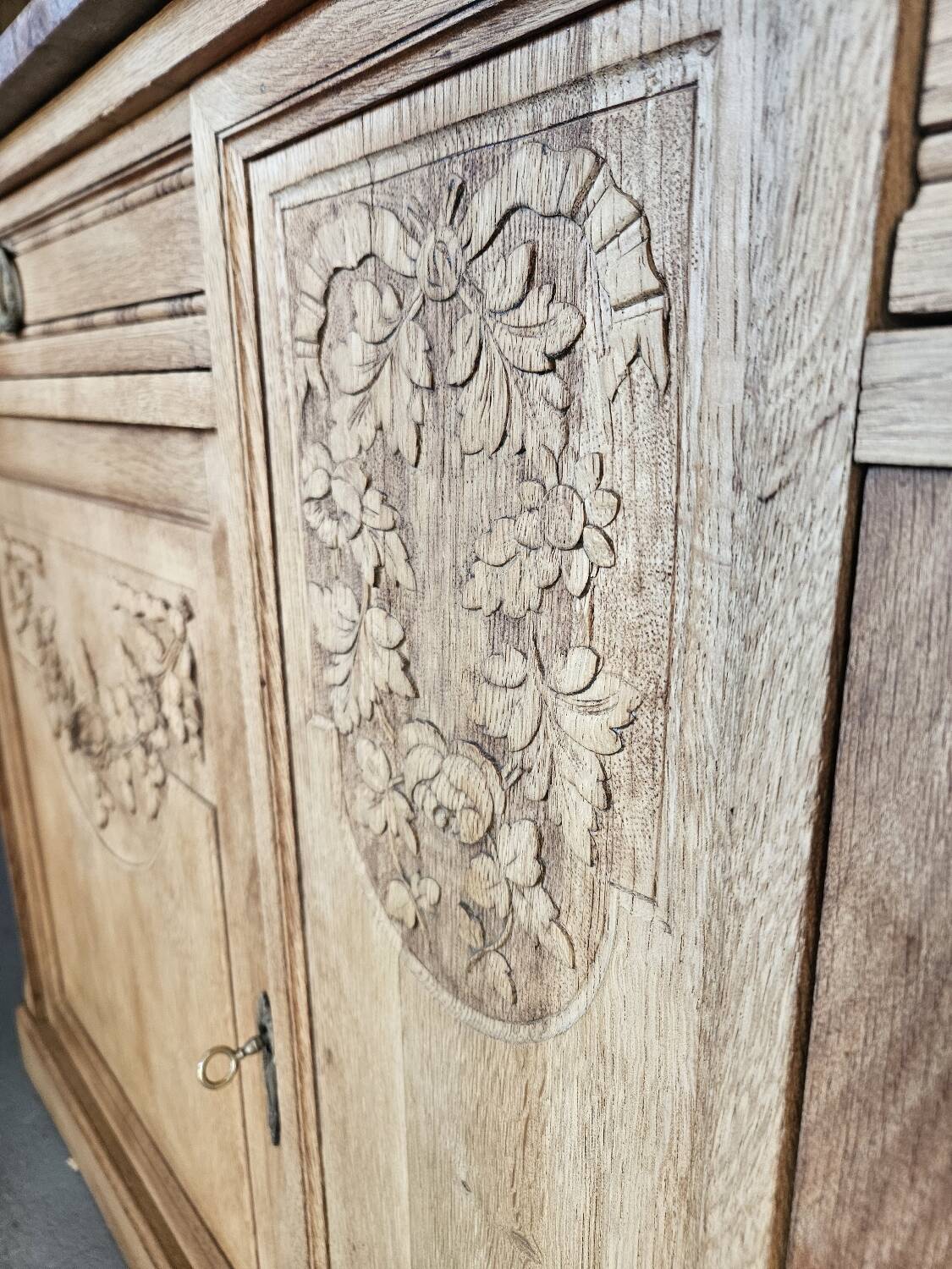 Low buffet with marble