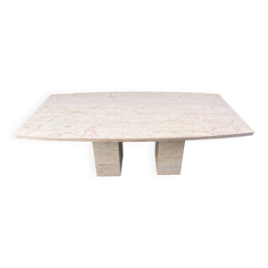 Table à manger en marbre