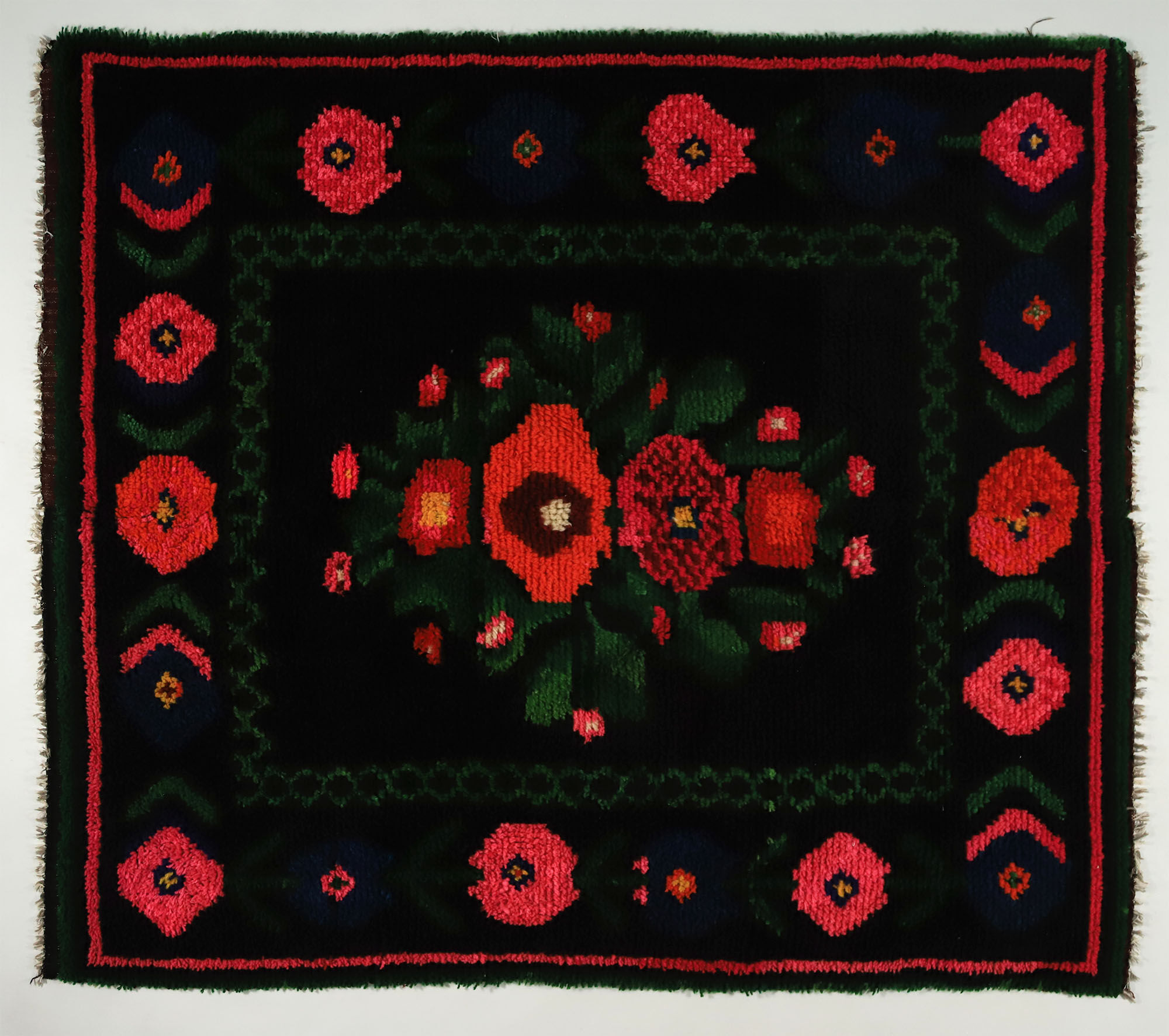 Anatolian handmade kilim rug 188 cm x 166 cm