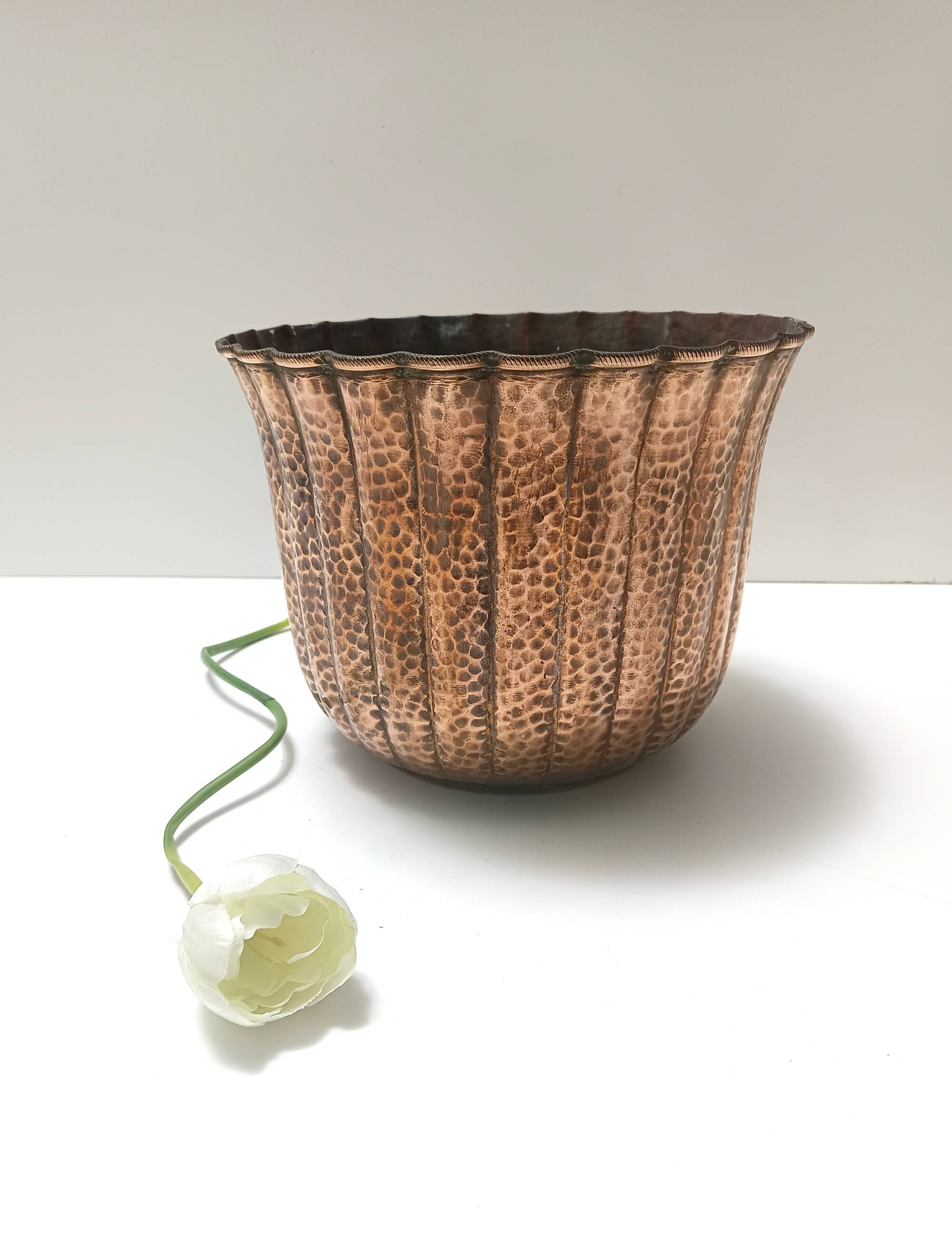 Round Embossed Copper Cachepot / Vase in the style of Egidio Casagrande