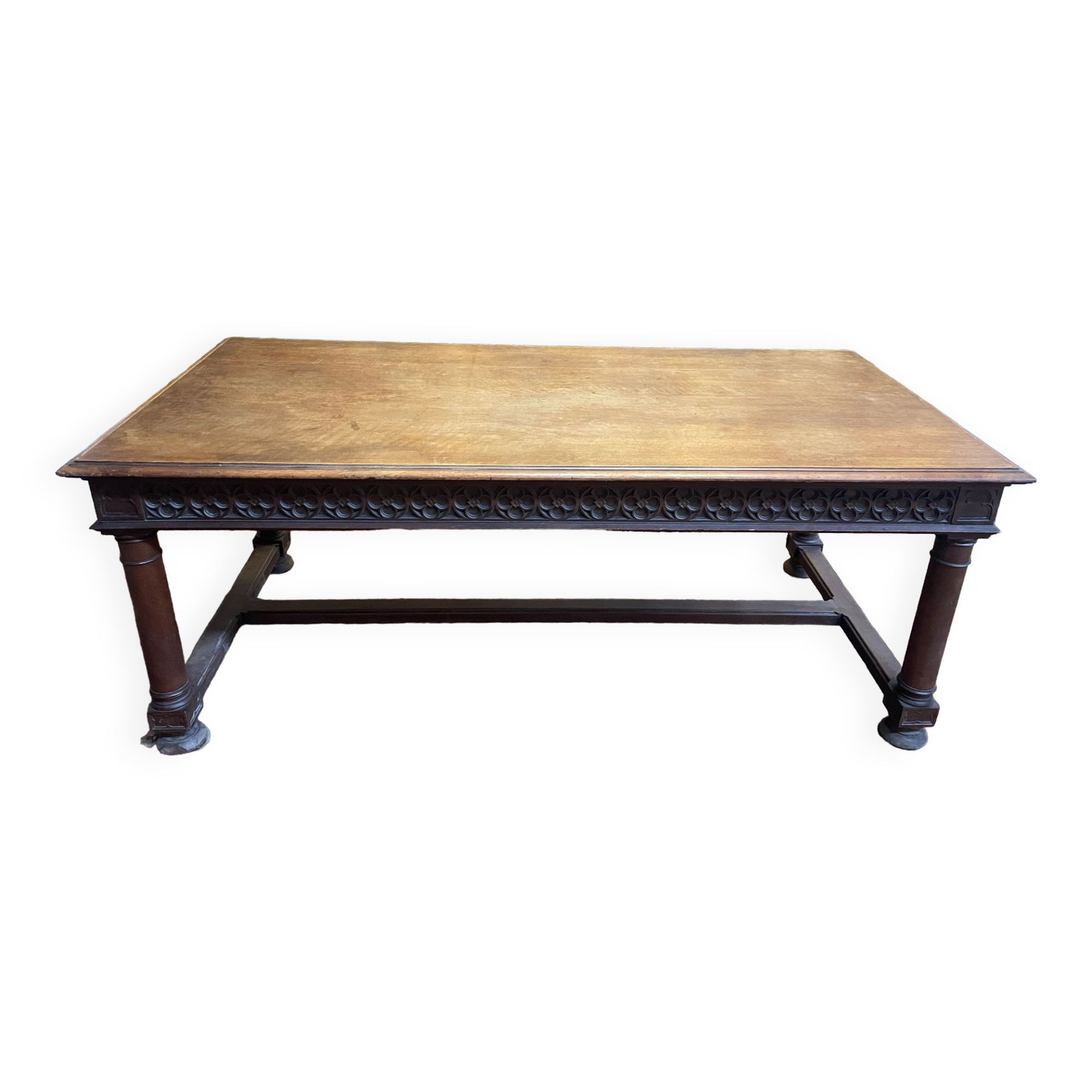 Gothic style dining table - Louis XIII walnut
