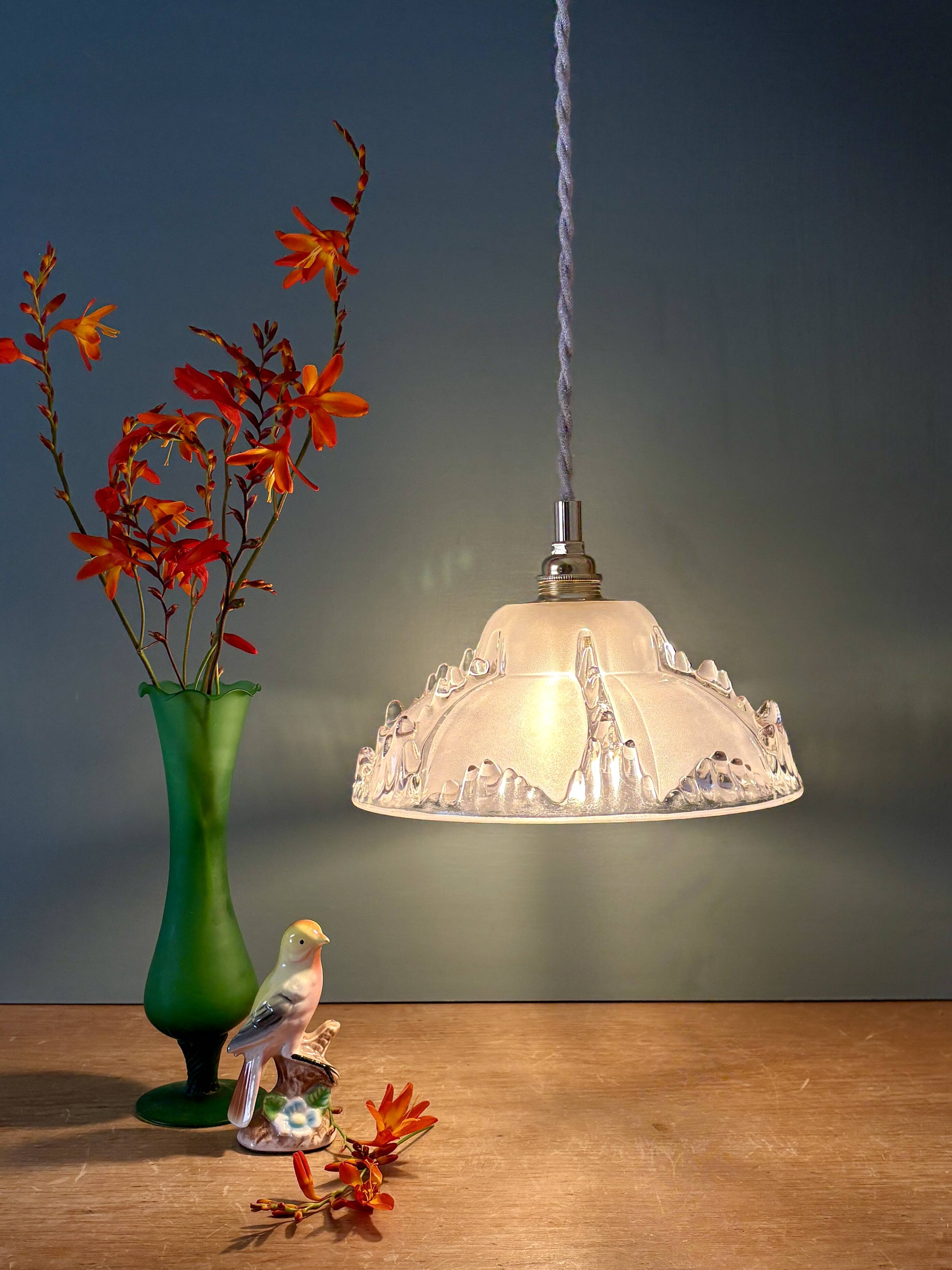 Vintage frosted glass pendant light (DF1)