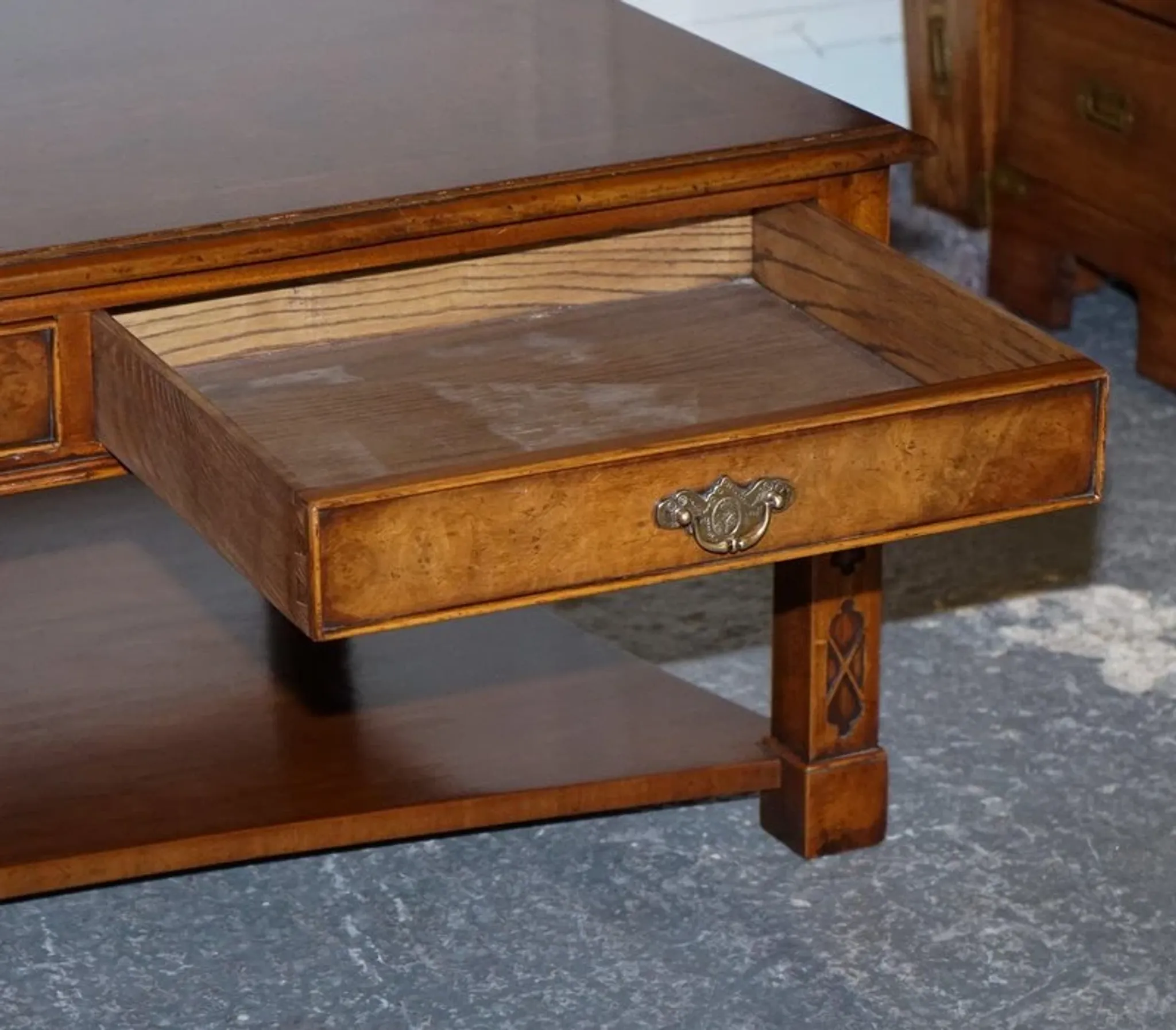 Large Georgian Coffee Table in Walnut Burr by Brights of Nettlebed London