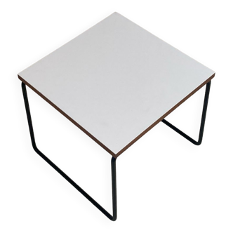 Table volante par Pierre Guariche édition Steiner 1950