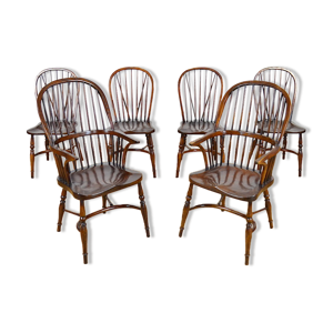Série de chaises modèle