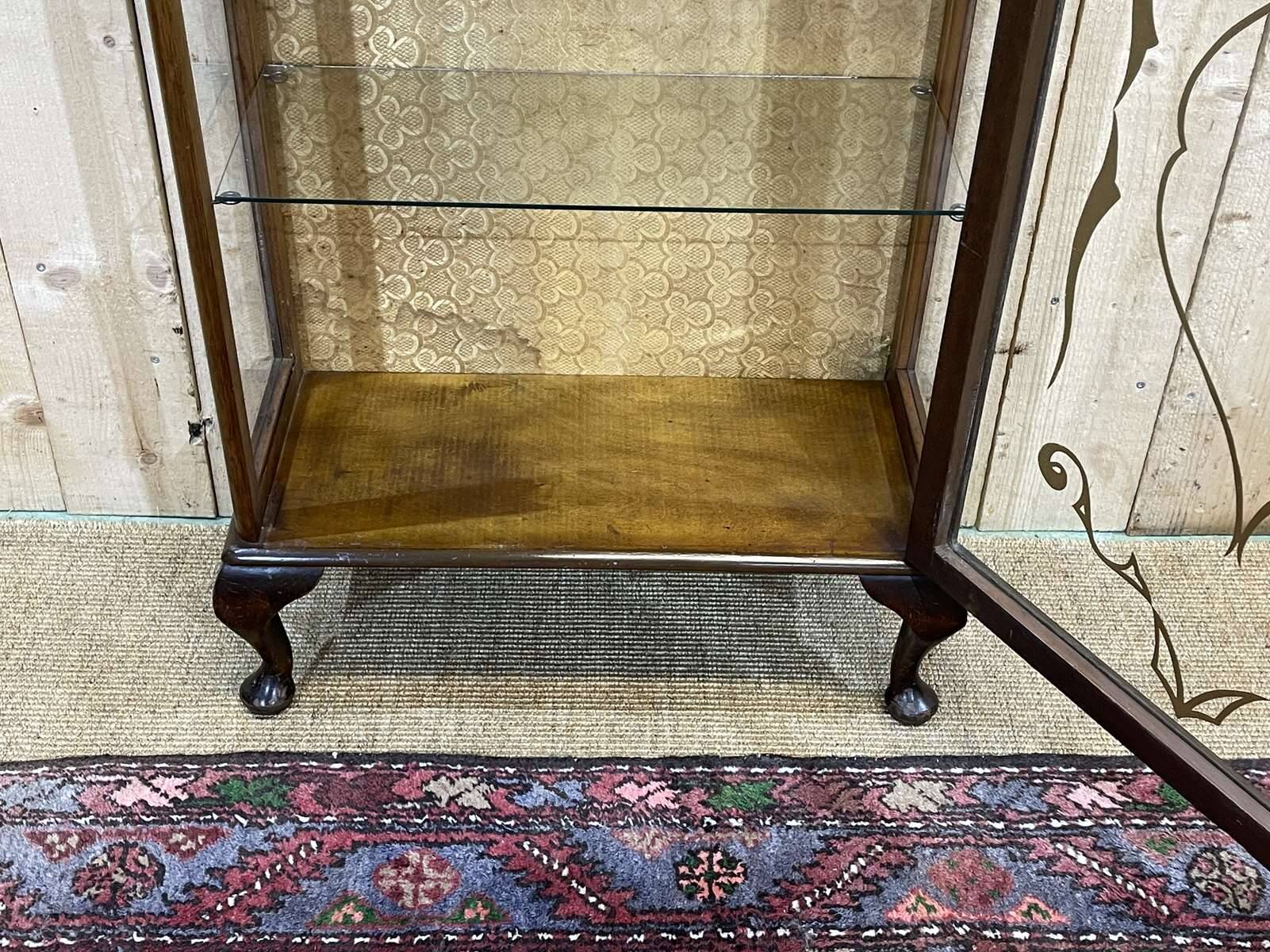 English mahogany display cabinet from the 1950s